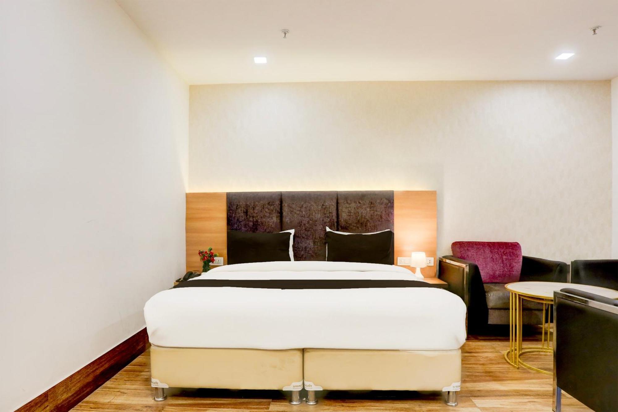 Palette Calista Premium Resort Samalkha Dış mekan fotoğraf