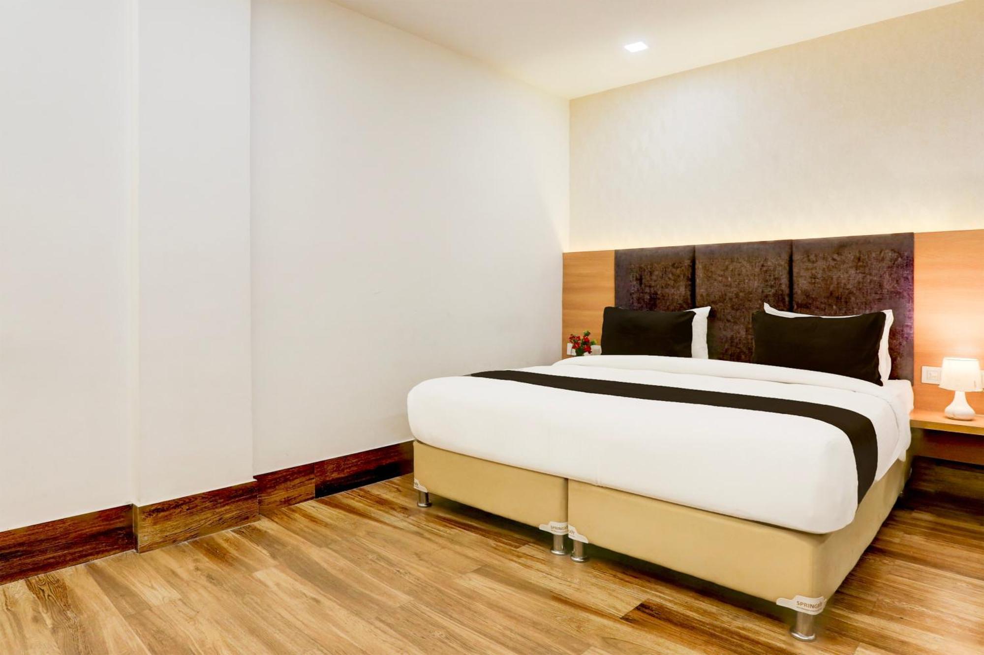 Palette Calista Premium Resort Samalkha Dış mekan fotoğraf
