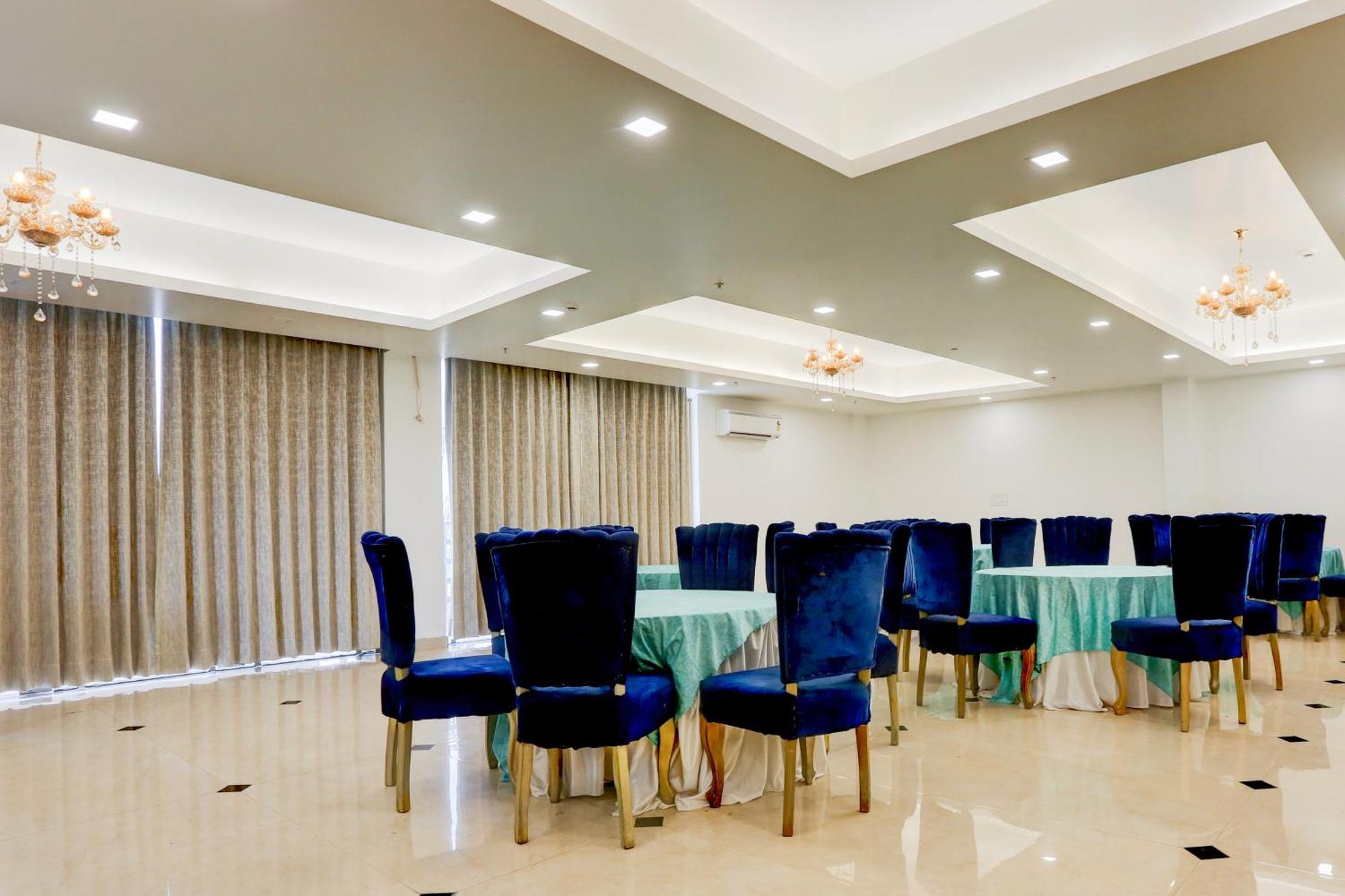 Palette Calista Premium Resort Samalkha Dış mekan fotoğraf