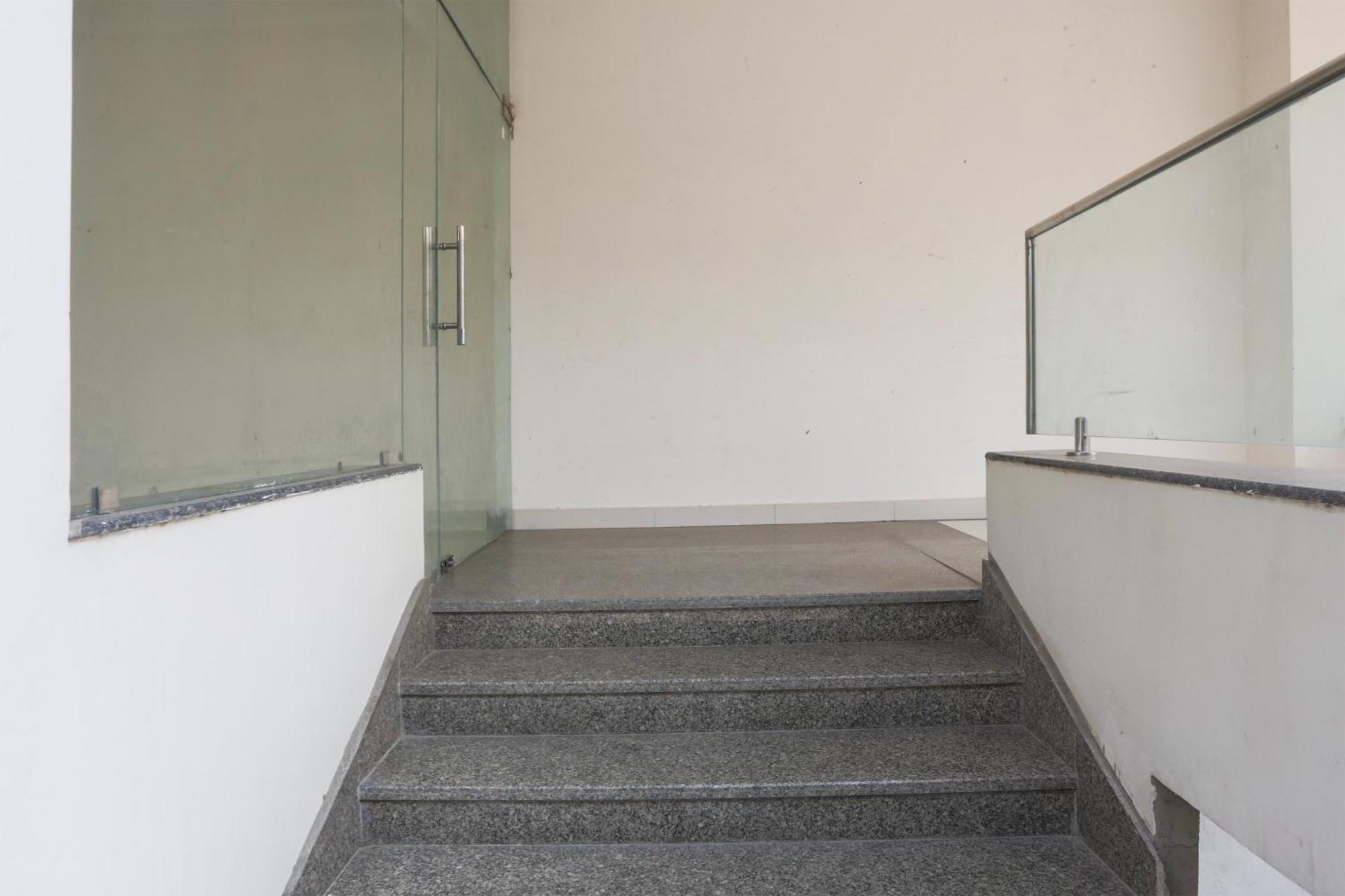 Palette Calista Premium Resort Samalkha Dış mekan fotoğraf